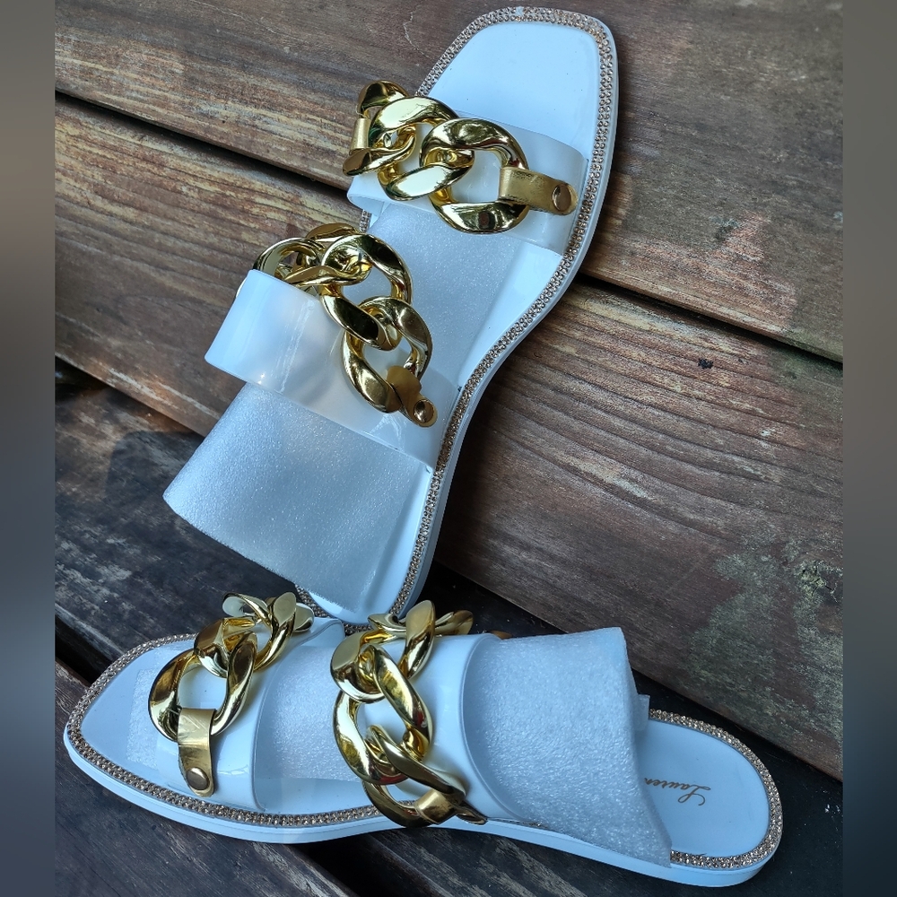 Lauren Lorraine Gold and White Chain Gel Sandals Women's Size 5.5